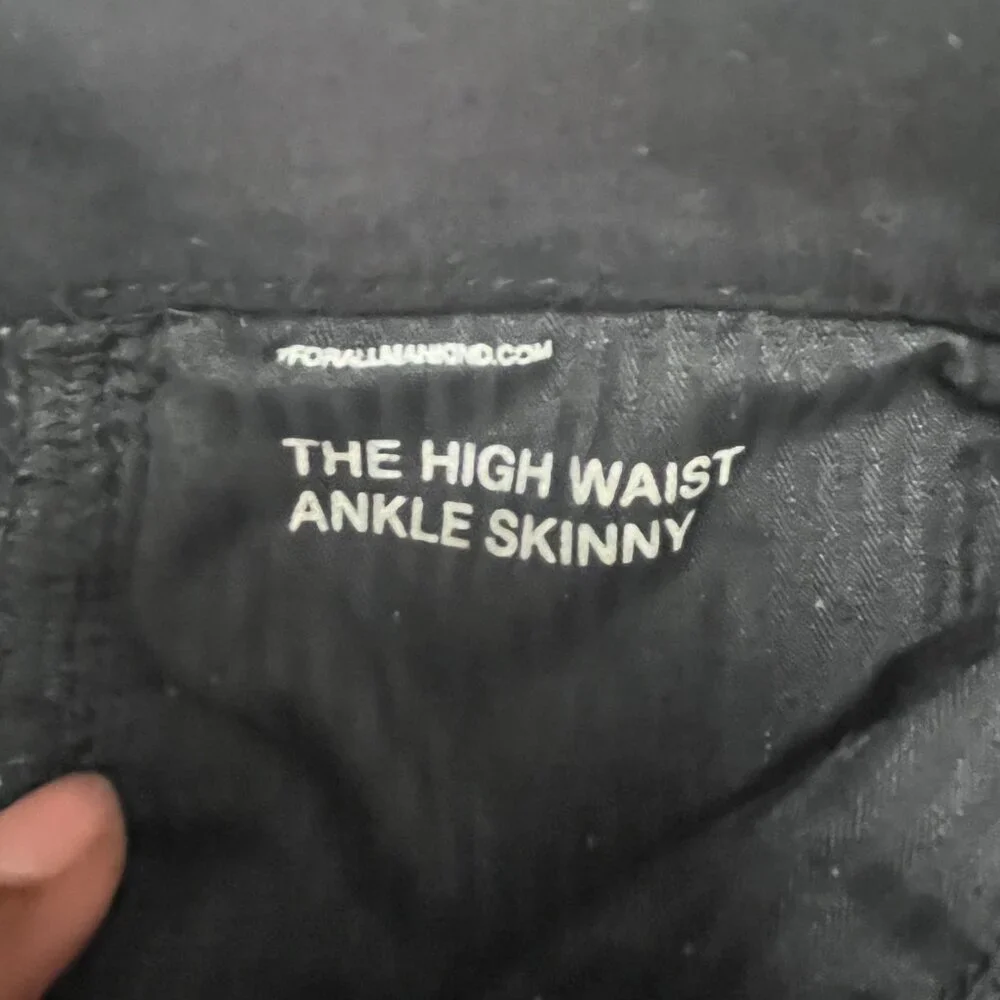 2/$30 7 for All Mankind Velvet High Rise Ankle Skinny Pants Size 27